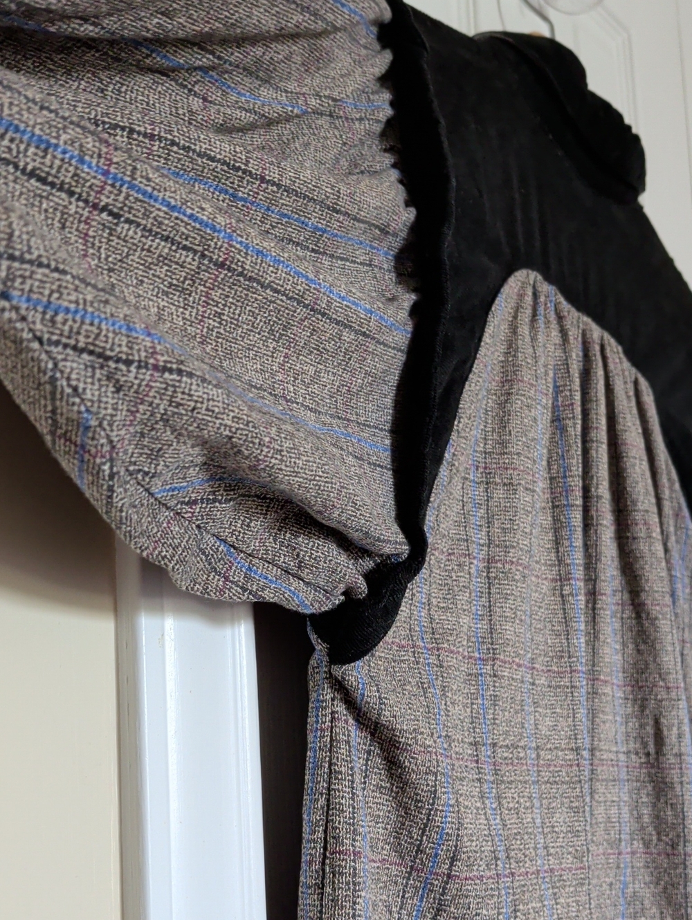 Vintage Button-Up Shirt / Jacket / Shacket. Large. - Picture 4 of 15